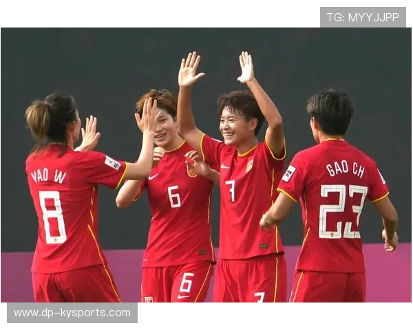 女足比赛颁奖典礼举办，营造盛大氛围，中国女足颁奖词